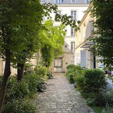 Quiet In Center Appartement Paris